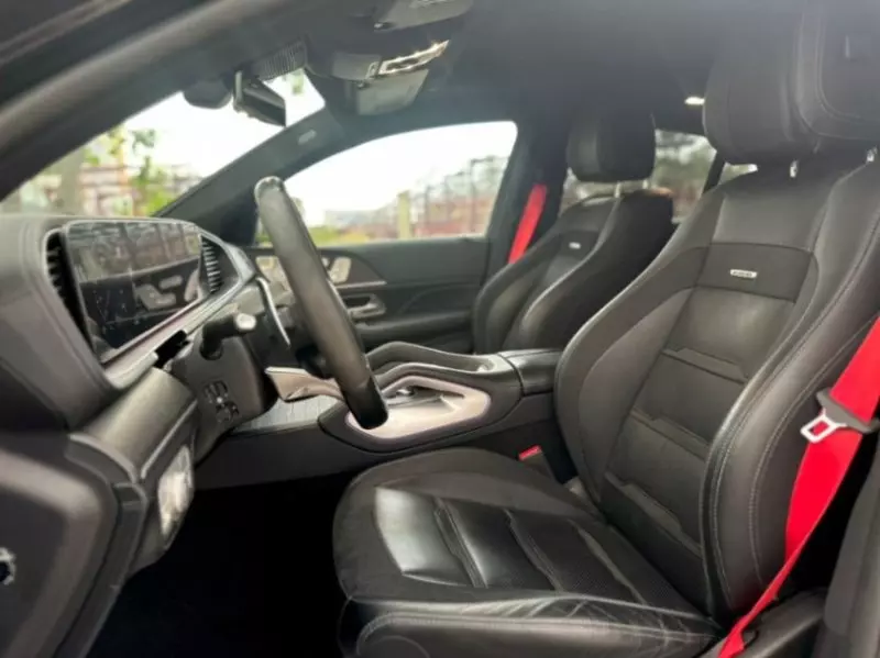 Mercedes-Benz GLE-Class   - 2020