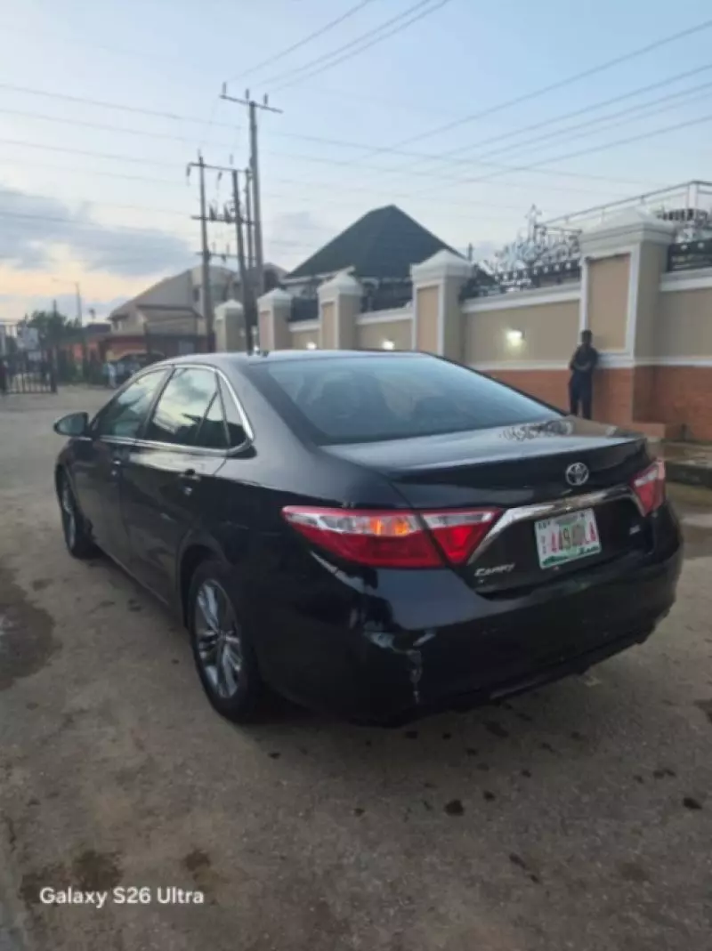 TOYOTA Camry   - 2017