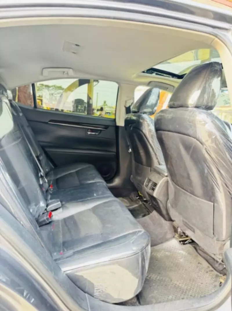 Lexus ES 350   - 2013
