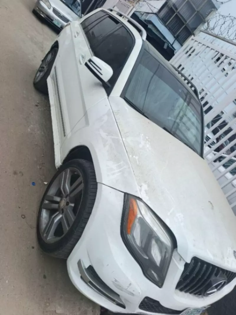 Mercedes-Benz GLK 350   - 2015