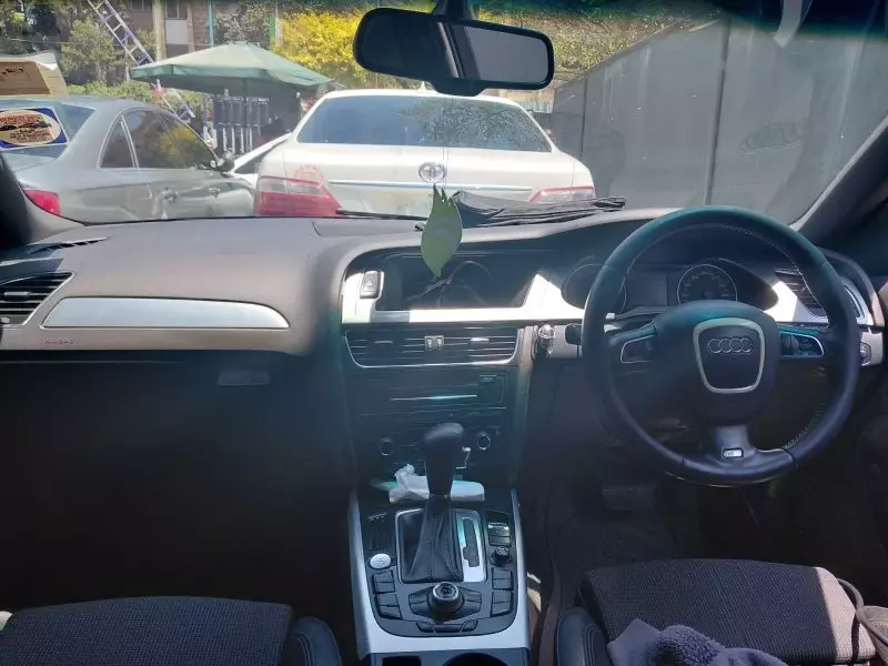 Audi A4   - 2011