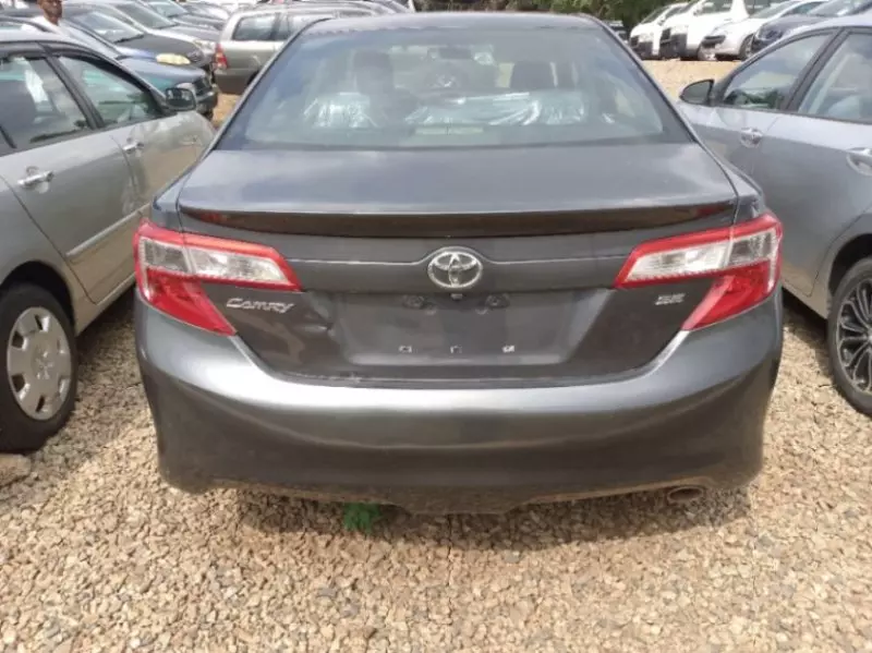 TOYOTA Camry   - 2013
