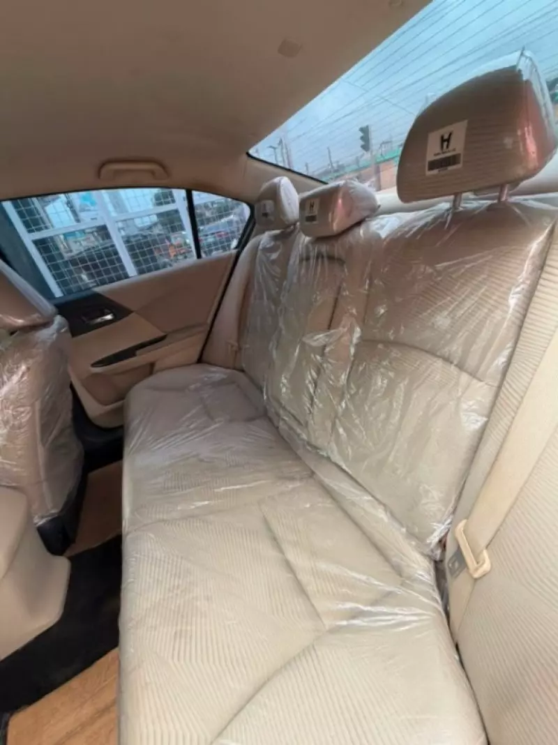 Honda Accord   - 2016