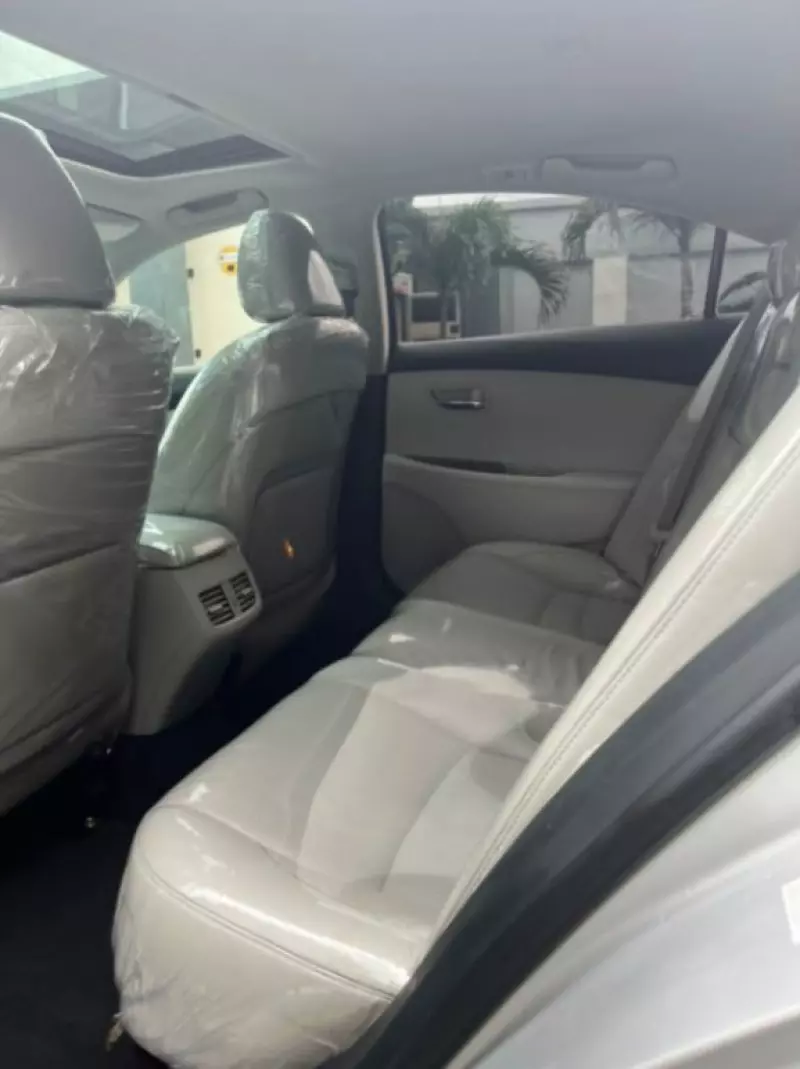Lexus ES - 2012