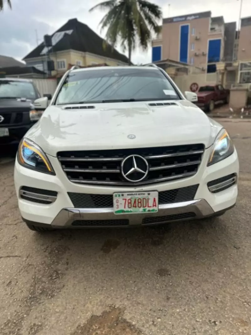 Mercedes-Benz ML 350   - 2012