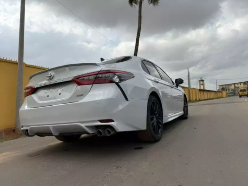 Toyota Camry   - 2023