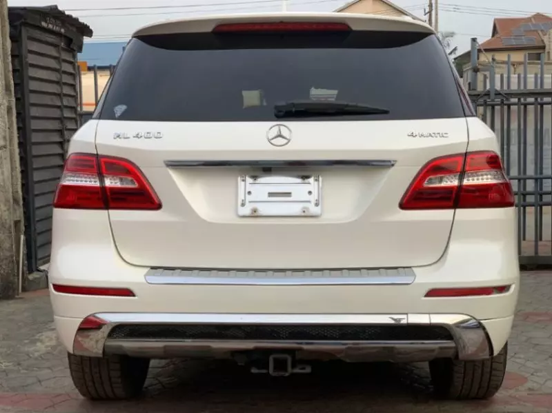 Mercedes-Benz ML 400   - 2015