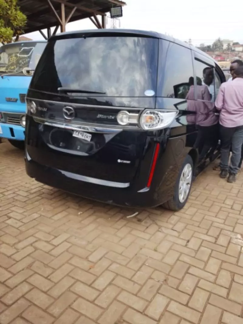 Mazda Biante   - 2013
