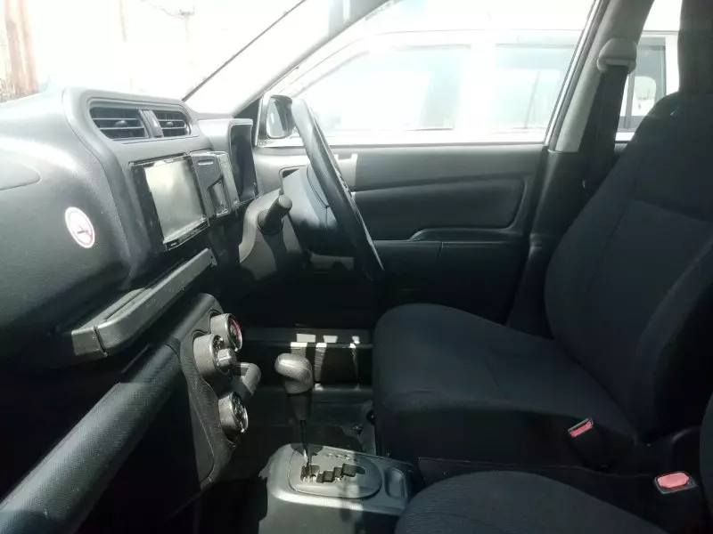 Toyota Succeed    - 2015