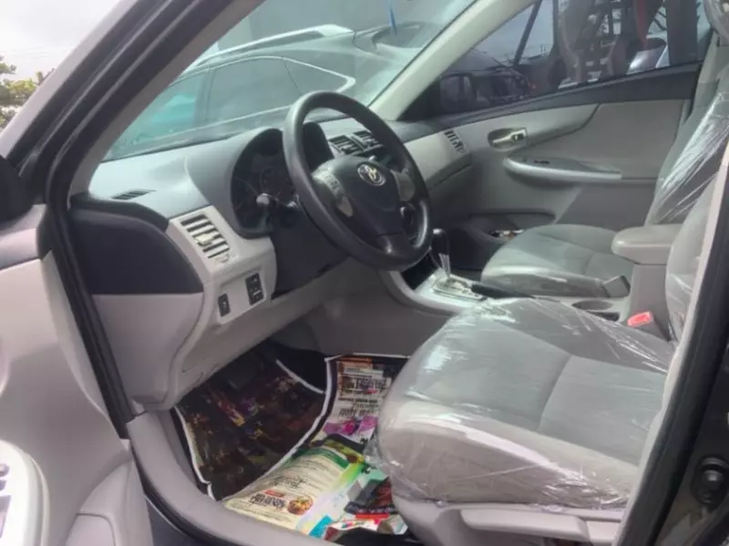 TOYOTA Corolla   - 2012
