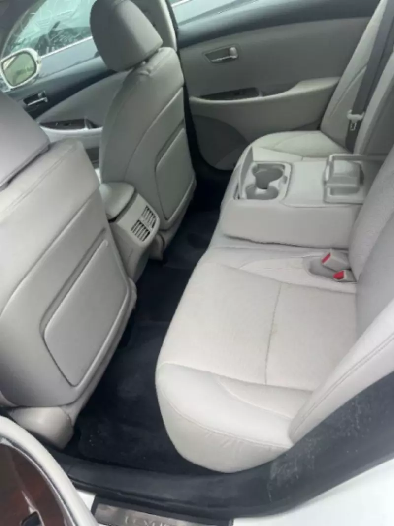 Lexus ES   - 2012