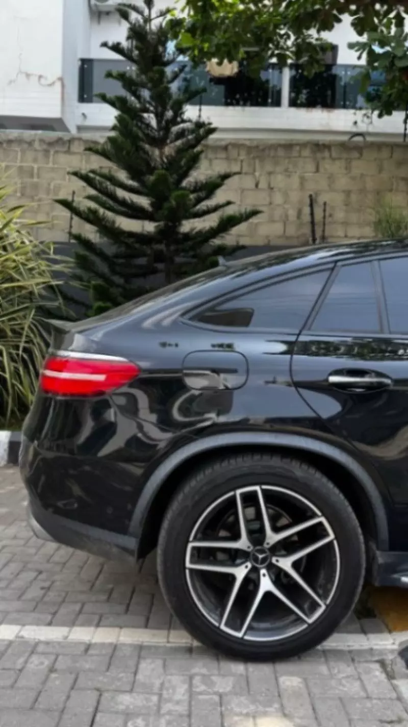 Mercedes-Benz GLE 43 AMG   - 2018