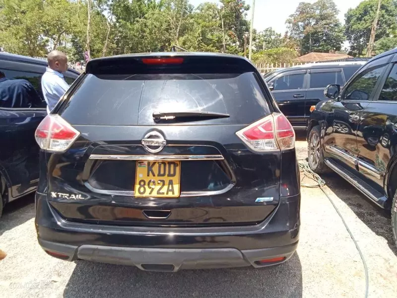 Nissan X-Trail   - 2014