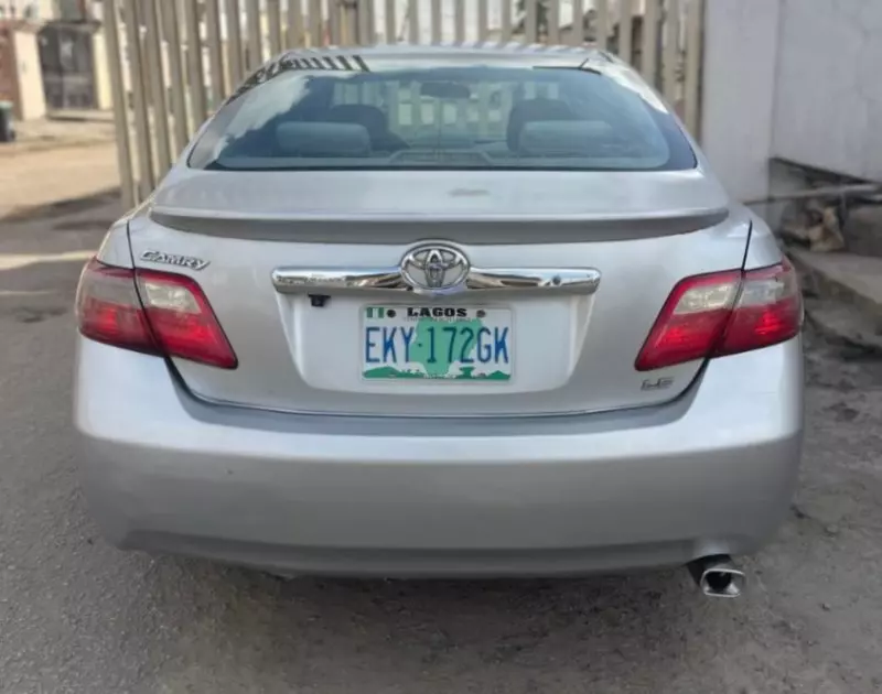 TOYOTA Camry   - 2009