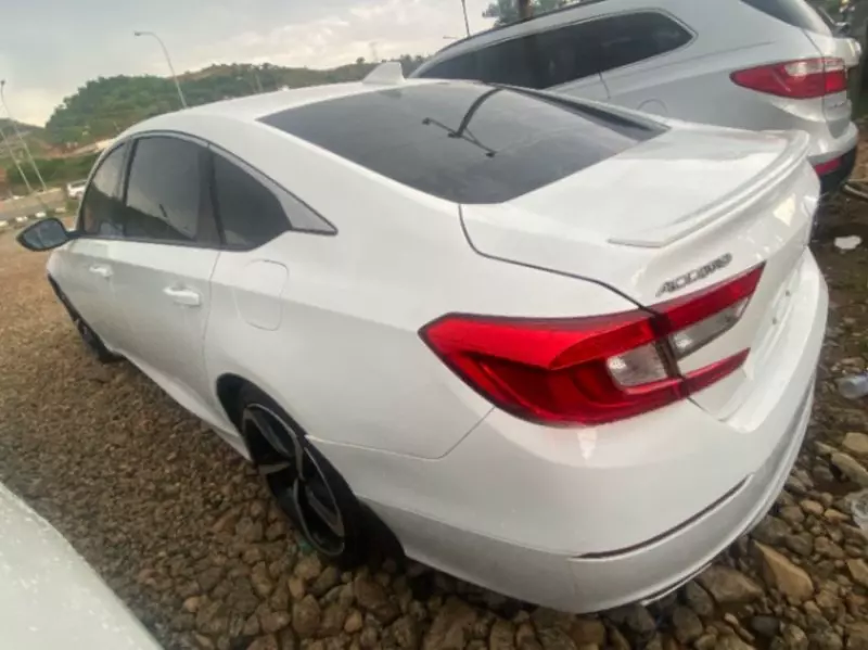 Honda Accord - 2018