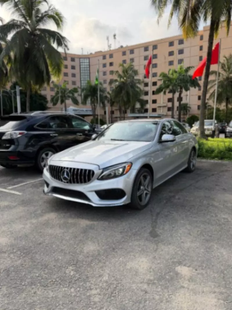 Mercedes-Benz C 300   - 2014