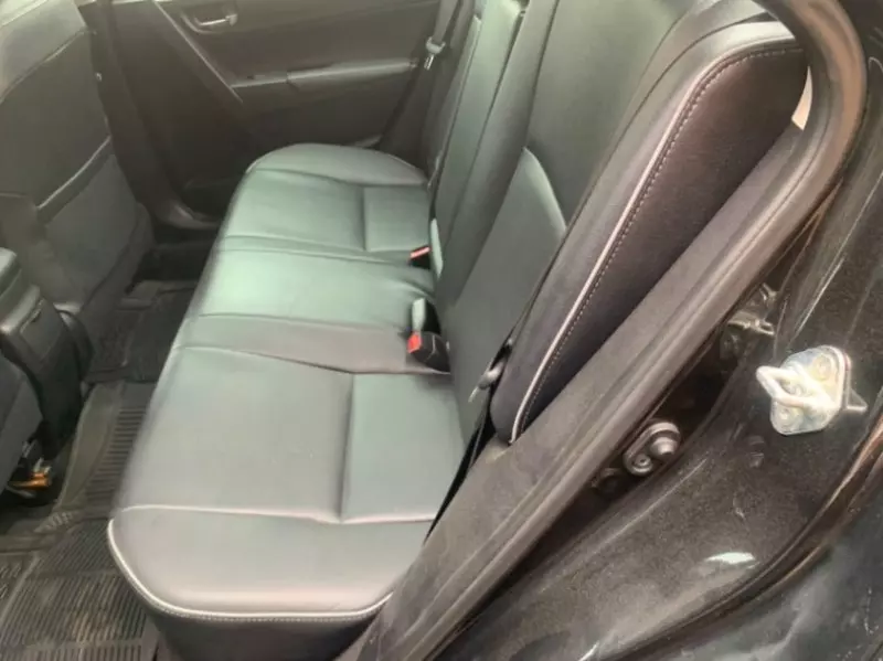 TOYOTA Corolla - 2017