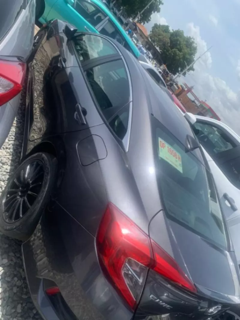 Honda Civic - 2018