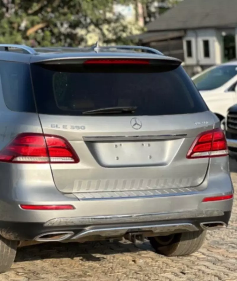 Mercedes-Benz GLE 350   - 2016