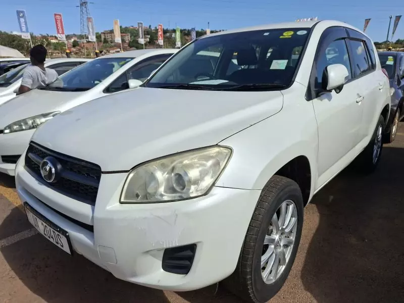 Toyota RAV 4   - 2011