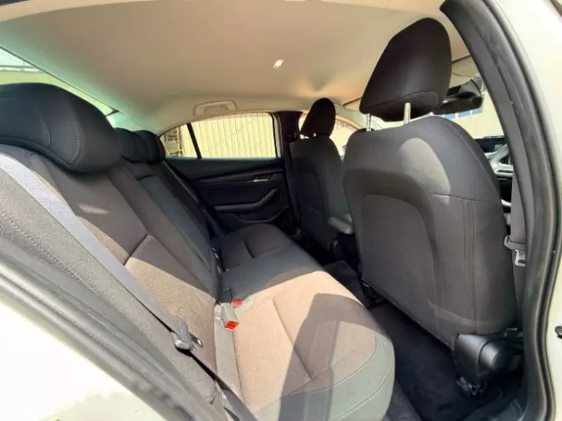 Mazda 3   - 2020