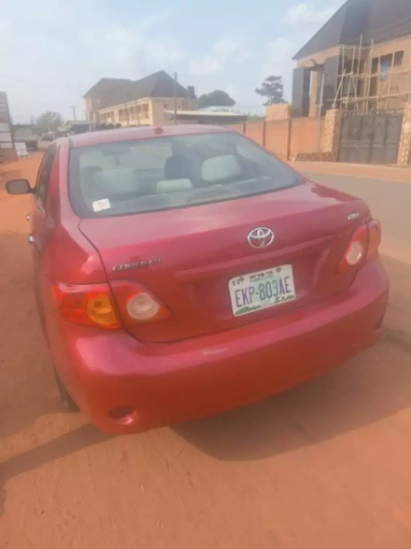 Toyota Corolla - 2009