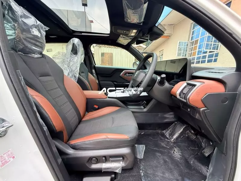 SUZUKI Vitara   - 2026