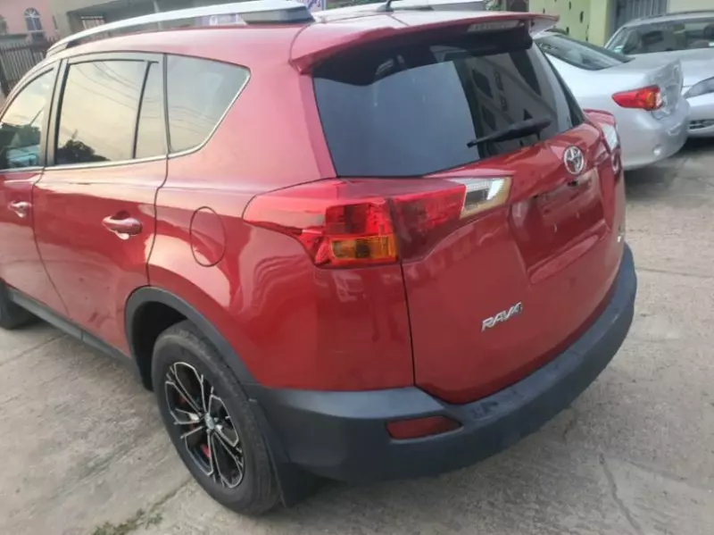 Toyota RAV 4   - 2016