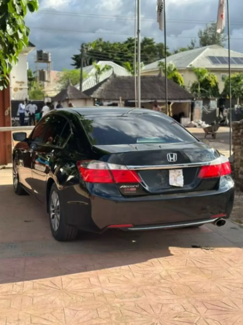Honda Accord   - 2014
