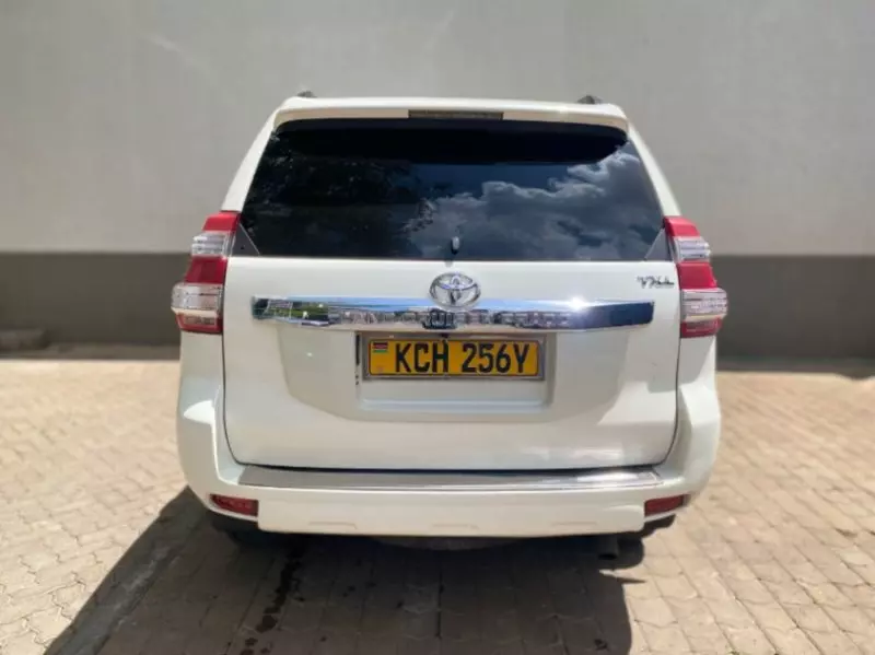 Toyota Prado   - 2011