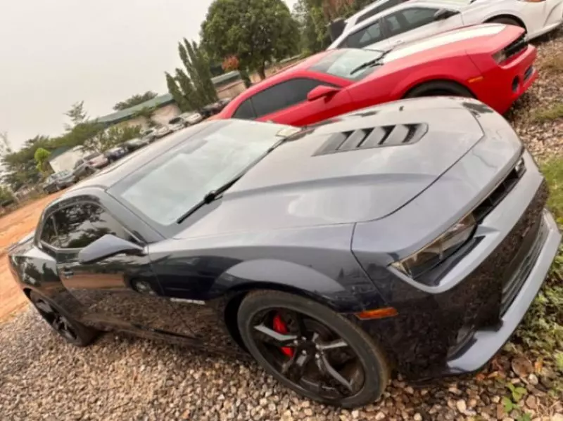 Chevrolet Camaro   - 2015