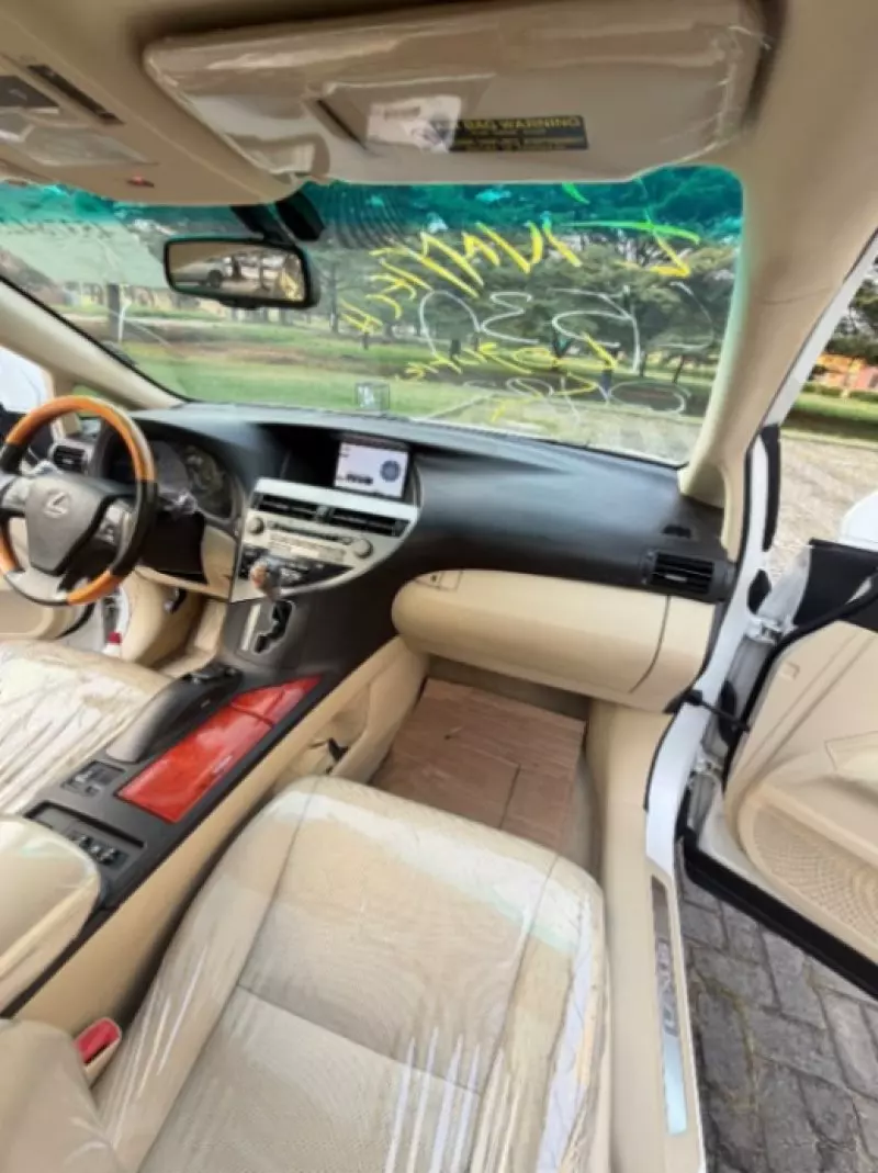 Lexus RX   - 2011