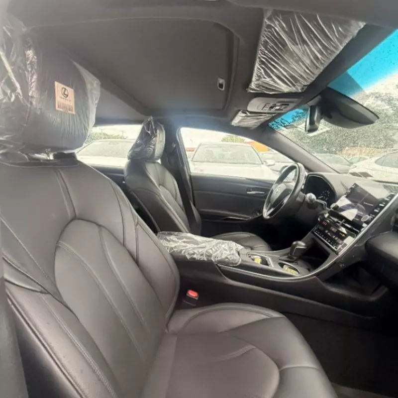 TOYOTA Avalon - 2019
