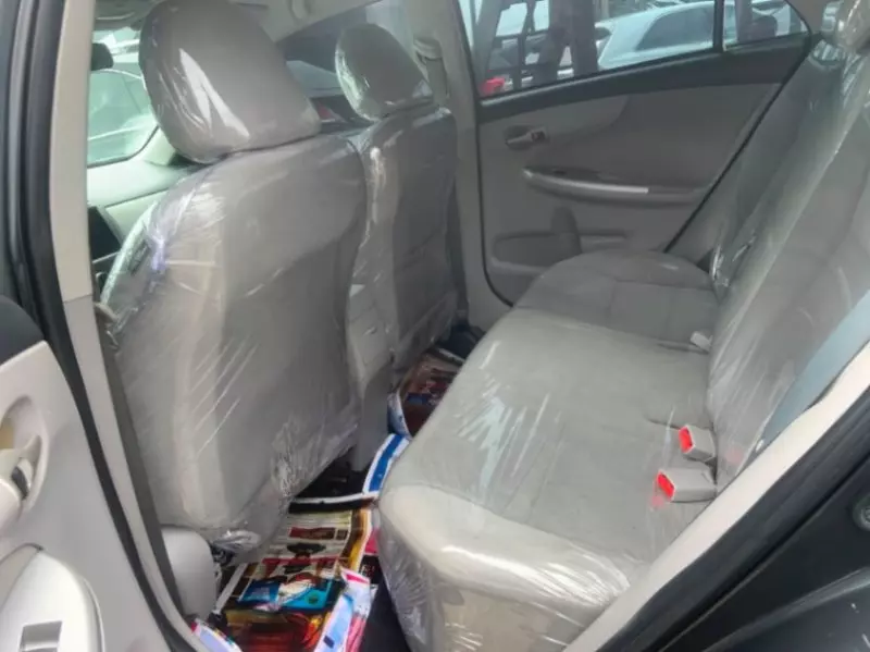 TOYOTA Corolla   - 2012