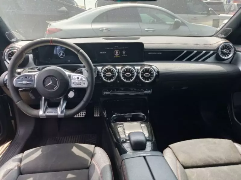 Mercedes-Benz CLA 45 AMG   - 2021