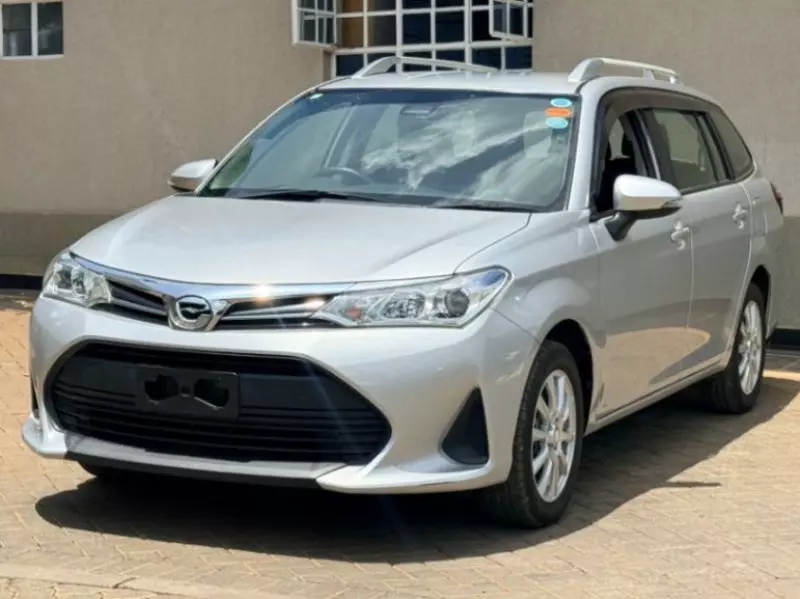 Toyota Fielder    - 2018