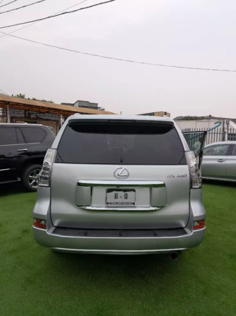 Lexus GX   - 2017