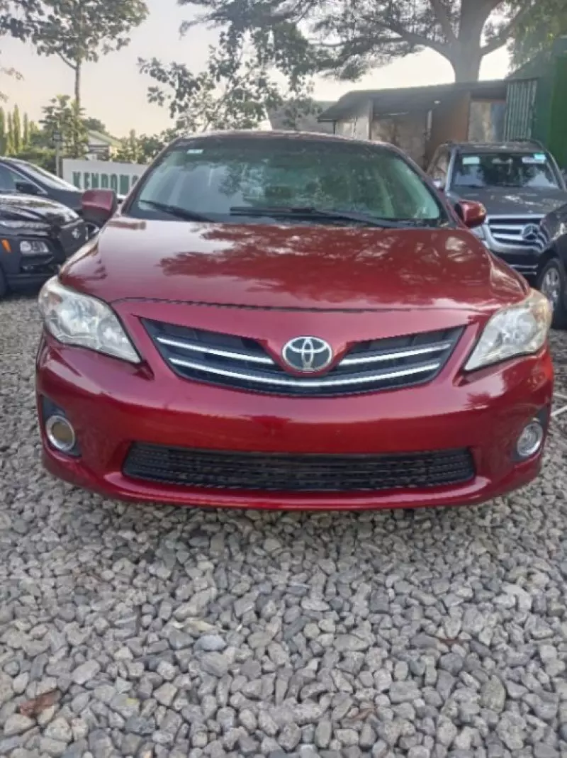 TOYOTA Corolla   - 2012