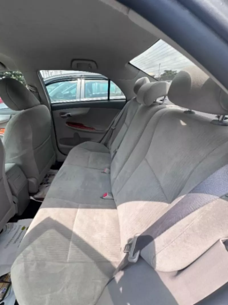 Toyota Corolla   - 2013