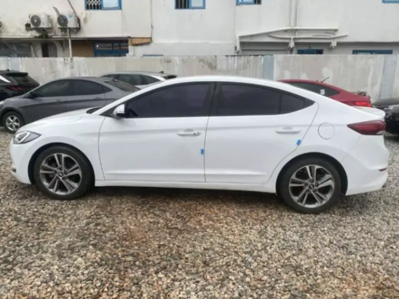 Hyundai Avente   - 2017