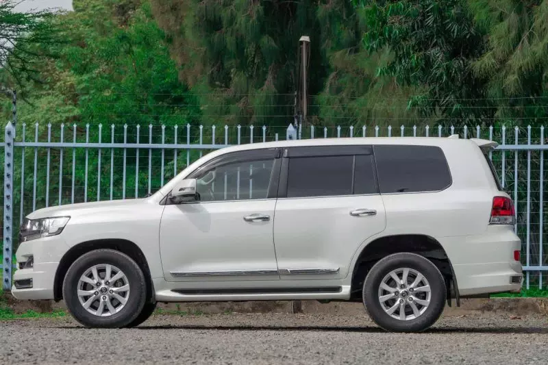 TOYOTA Landcruiser ZX   - 2019