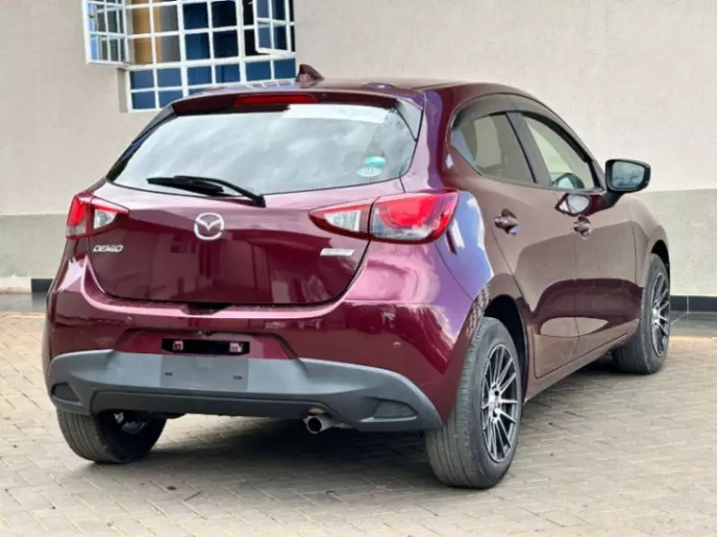 Mazda Demio    - 2018