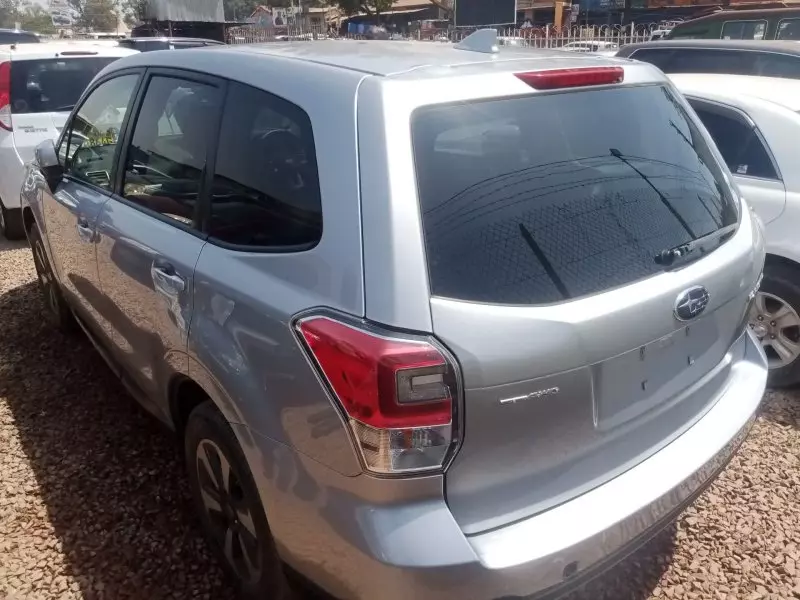 Subaru Forester   - 2017