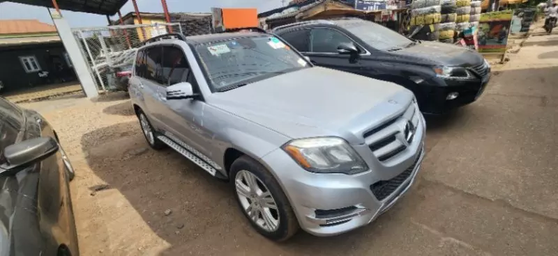 Mercedes-Benz GLK 350   - 2014