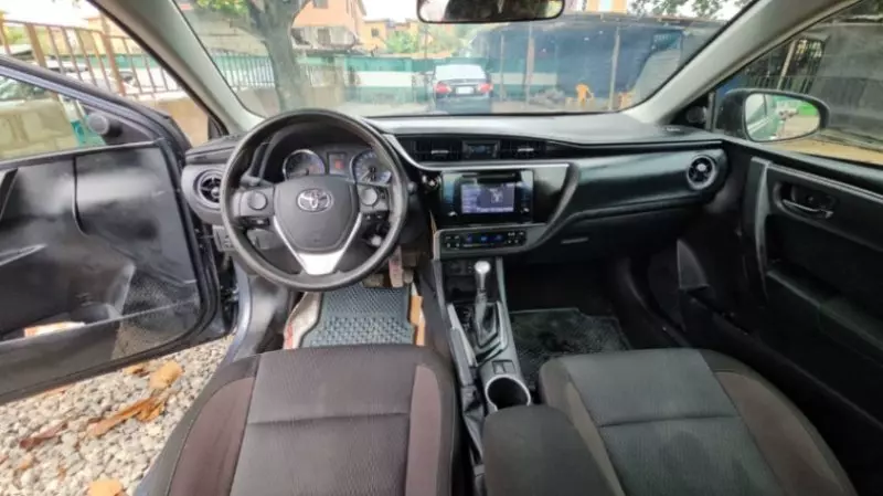 Toyota Corolla   - 2013