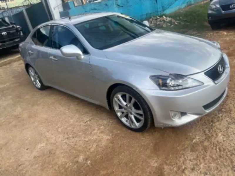 Lexus IS - 2006