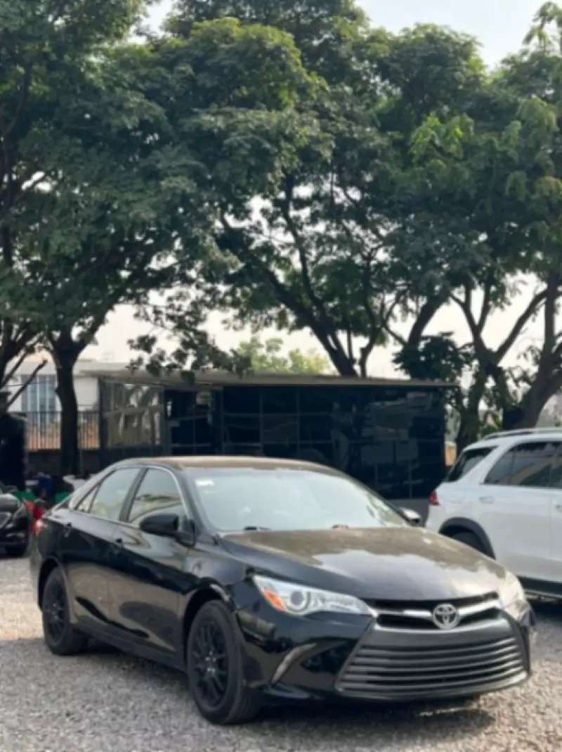 Toyota Camry   - 2015