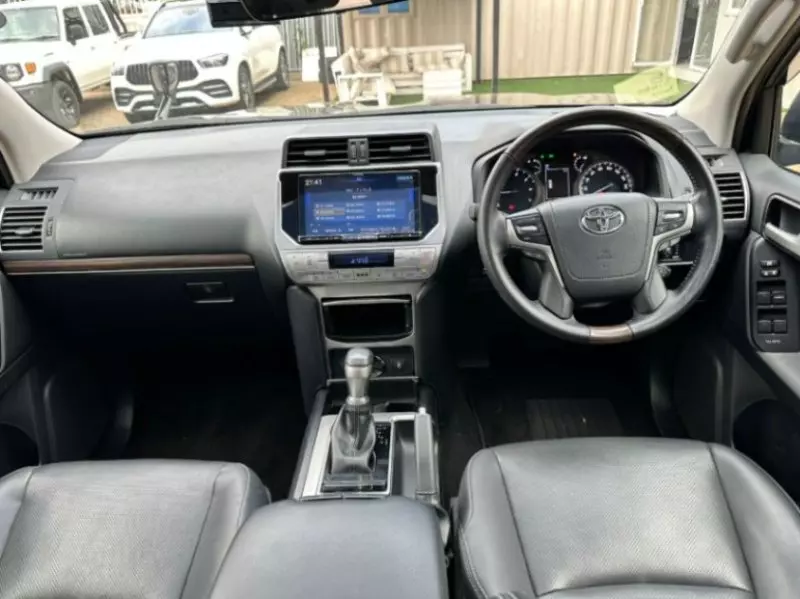 Toyota Landcruiser Prado   - 2019
