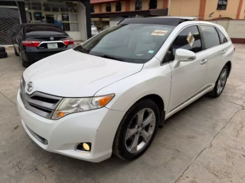 TOYOTA Venza   - 2013