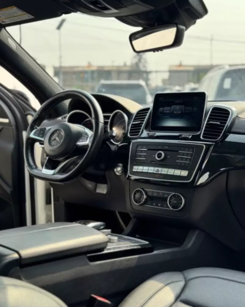Mercedes-Benz GLE 450   - 2016